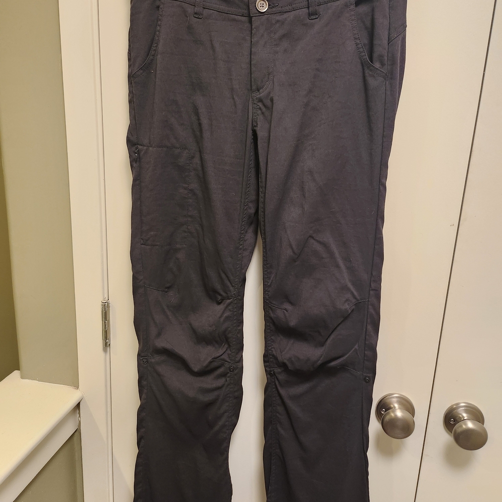 Prana Halle Women's Straight-Leg Hiking/Activewear Pants in Charcoal Black